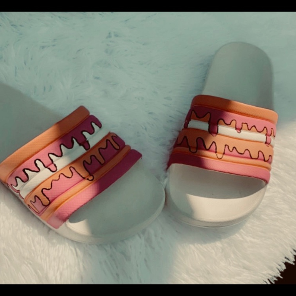 @customizeme3 on Instagram custom shoes size 5